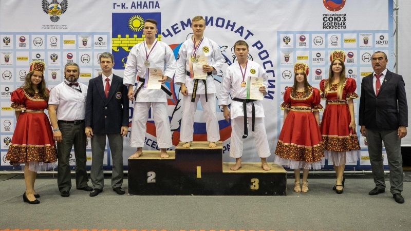 Наши спортсмены достойно представили Томскую область на  Чемпионате России по всестилевому каратэ