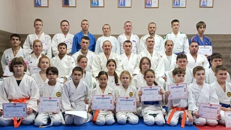 4 октября состоялся Межрегиональный мастер-класс по традиционному дзюдо под рук. В. Мурзина