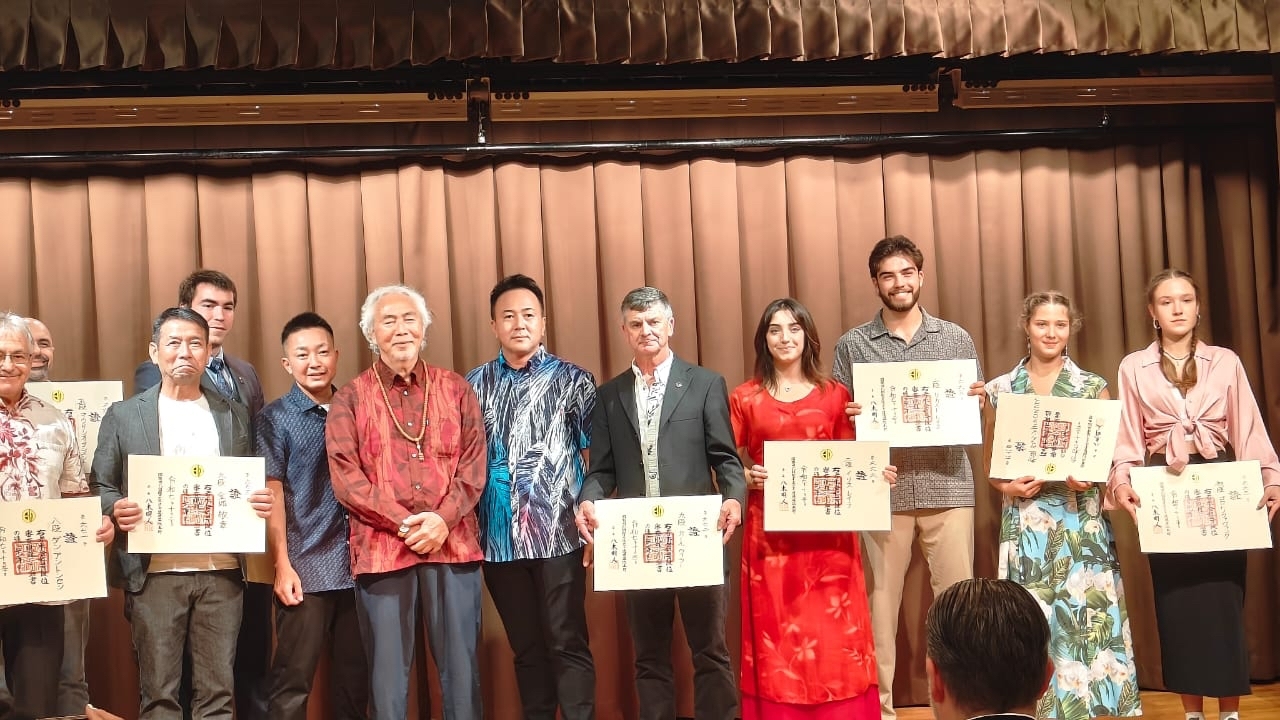 На о. Окинава состоялся Международный семинар по каратэ годзю-рю и кобудо версия МЕЙБУКАН